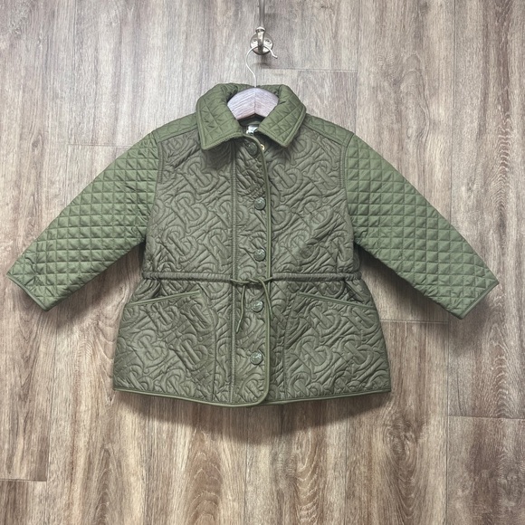 Burberry Giada Quilted Jacket in Poplar Green - Picture 2 of 15